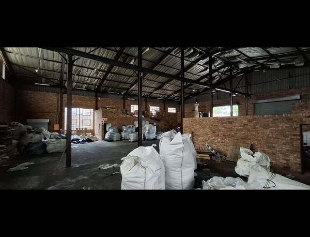 700M² BUILDING TO LET IN BRAKPAN NORTH